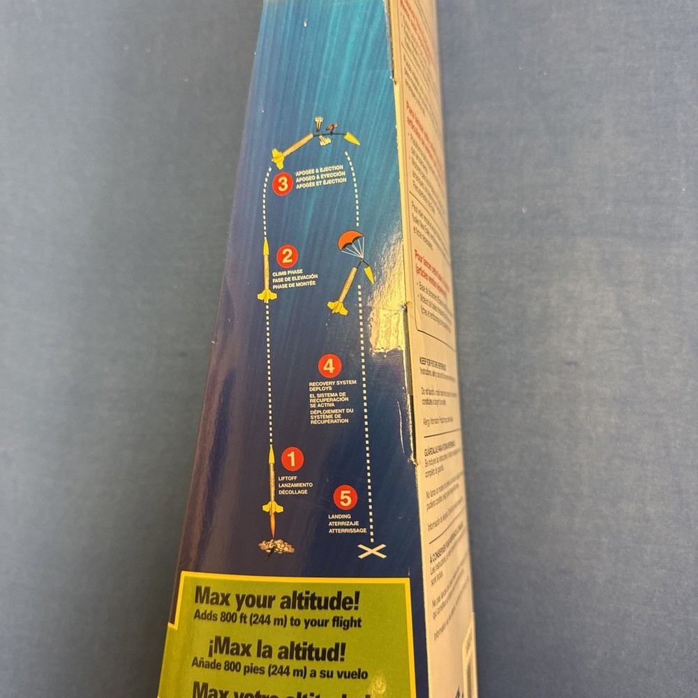 Estes Helios #2887 Flying Model Rocket Kit