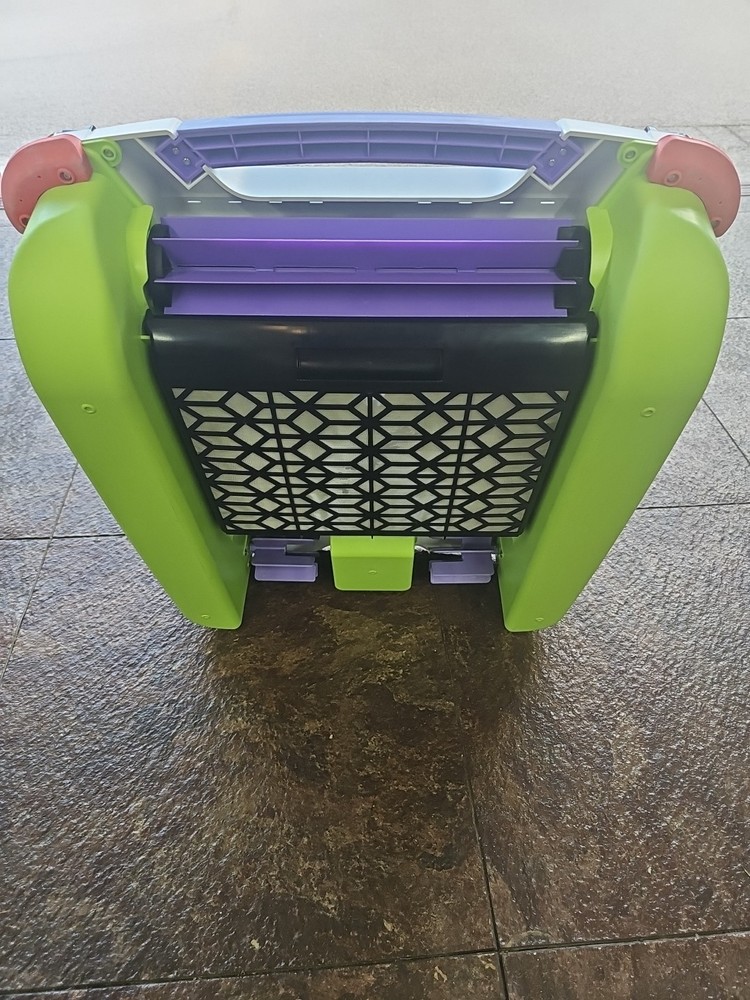 ARIEL by Solar Breeze Robotic Pool Skimmer