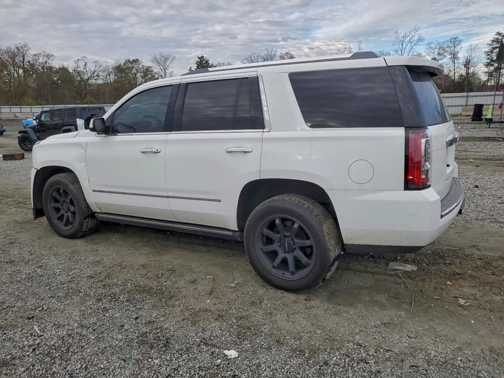 YUKON 2015 Glove Box 4938904