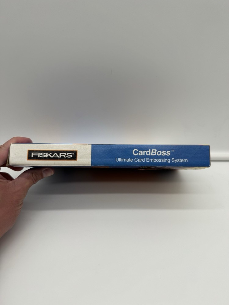 Fiskars Card Boss Ultimate Card Embossing System