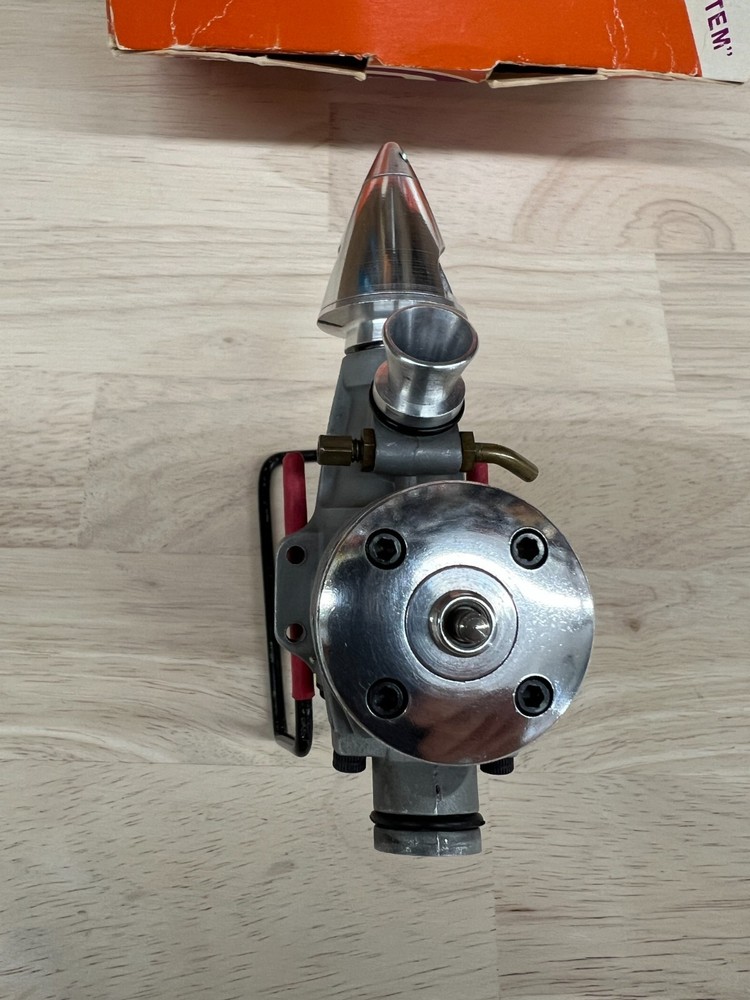 K&B - COX CONQUEST .15 FF/UC ENGINE