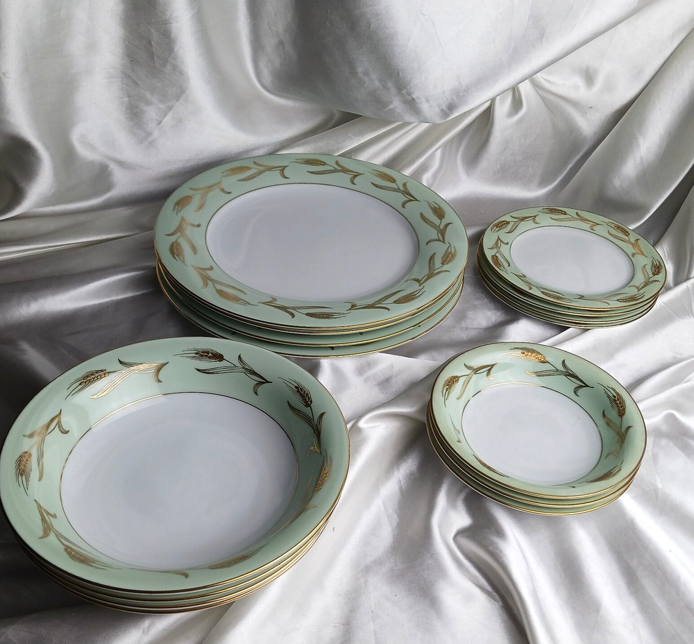 NORITAKE ALICE DINNER SET FOR 4