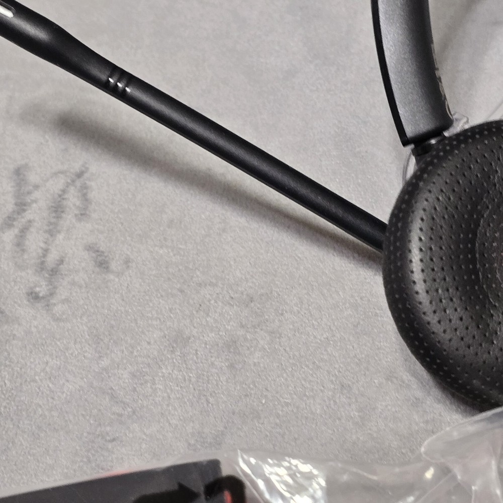 Plantronics Poly Blackwire 3300 Series, New Without Box Or Case