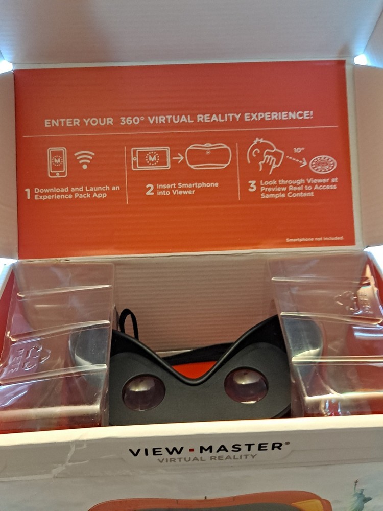 Mattel View Master Virtual Reality Starter Pack f/ iPhone, Galaxy, Others!
