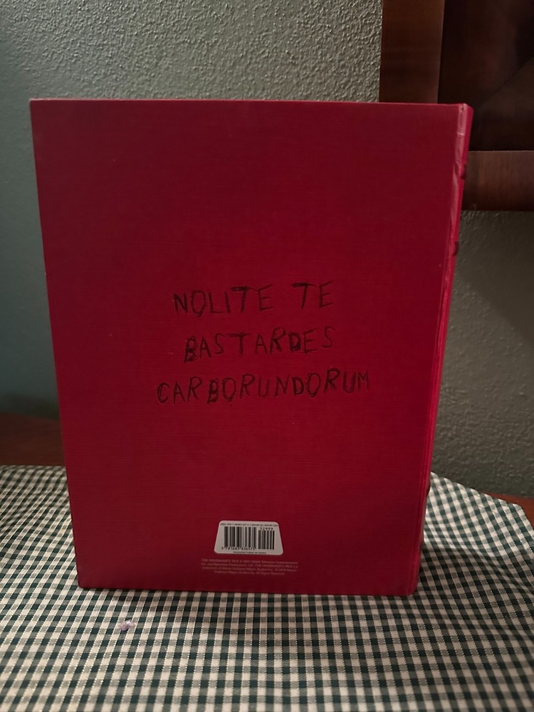 The Handmaid's Tale Deluxe Note Card Set