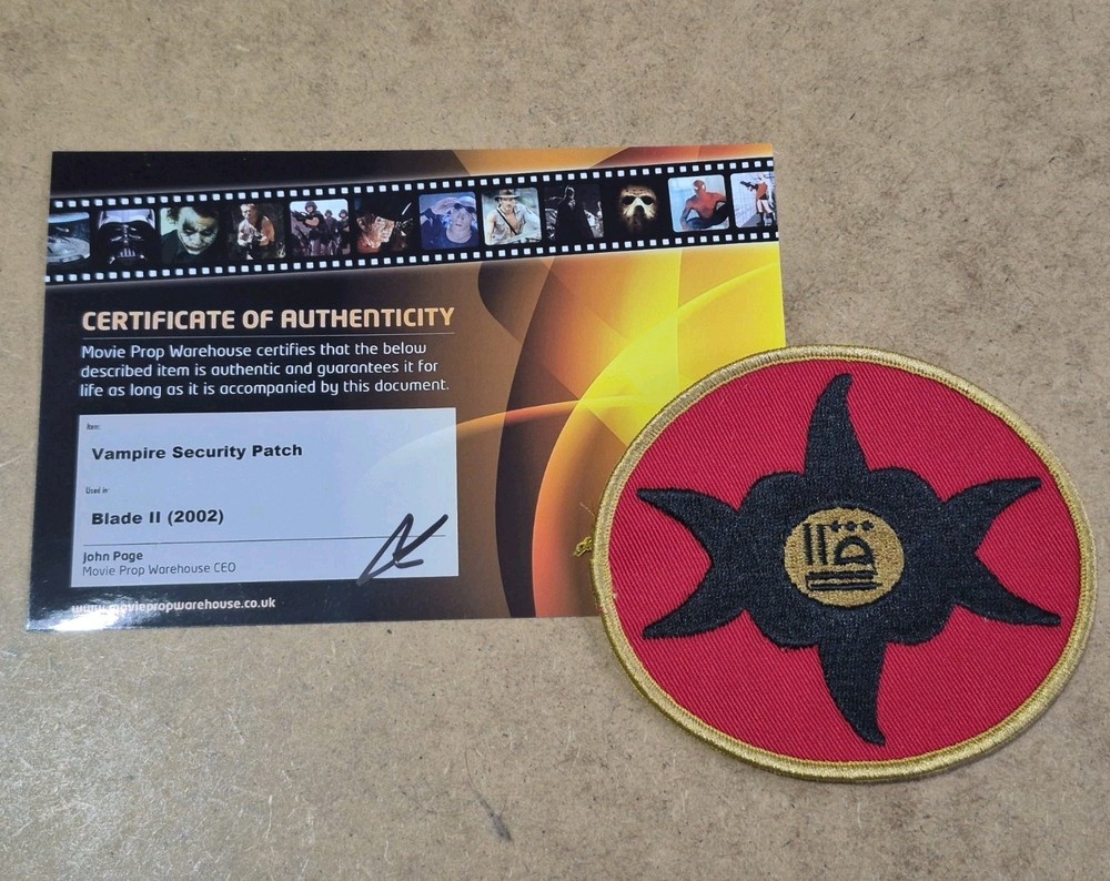 BLADE 2 PROP - VAMPIRE GLYPH SECURITY GUARD PATCH - MARVEL. WITH COA.