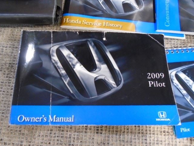 PILOT 2009 Owners Manual 2018142