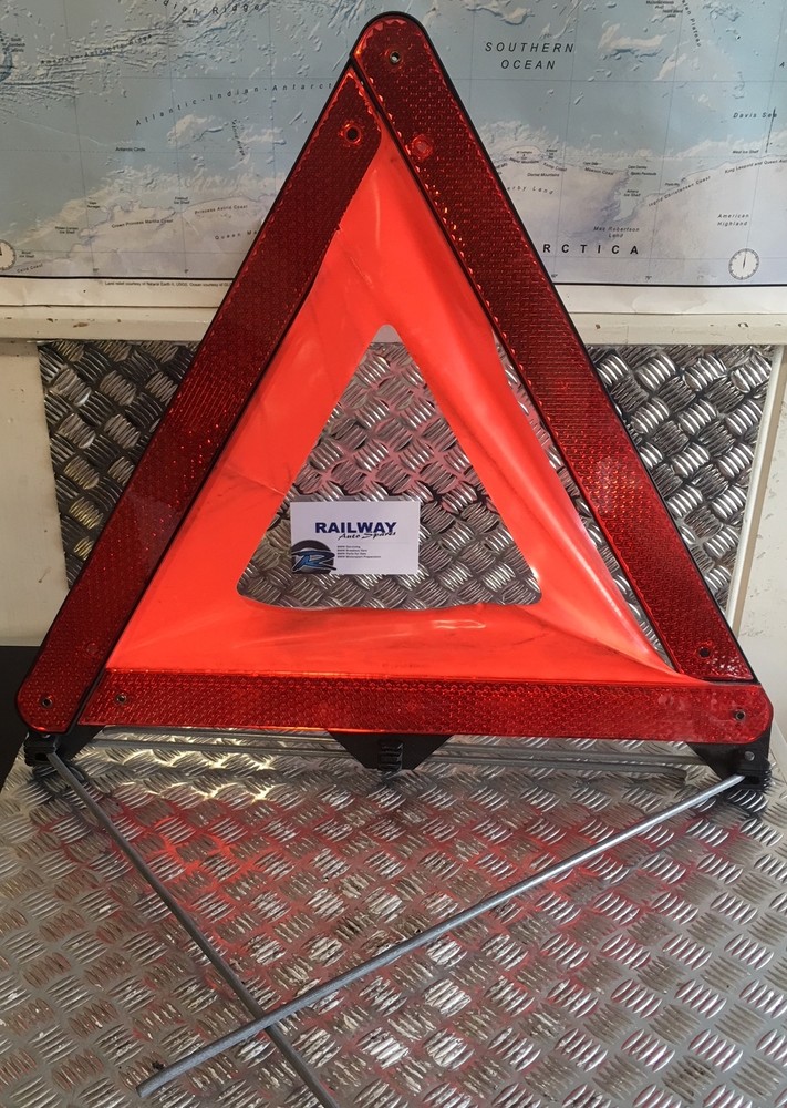 BMW WARNING TRIANGLE SAFETY EMERGENCY WARNING TRIANGLE 030001 B86A