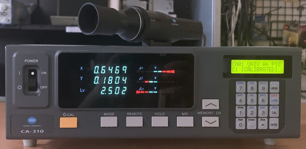 Konica Minolta CA-310, Color analyzer with a probe