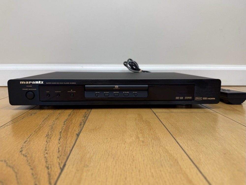 Marantz DV6600 Super Audio CD/DVD Player With Remote.
