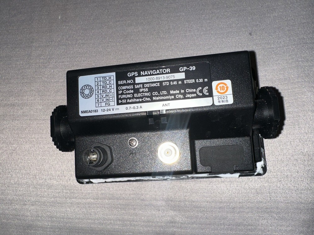 Furuno GPS Navigator GP-39