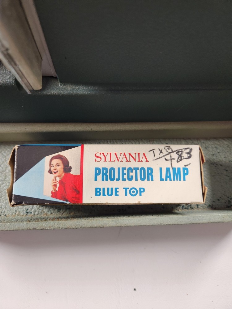 Argus 300 Automatic Slide Projector Model III Series Carry Case Tested Working