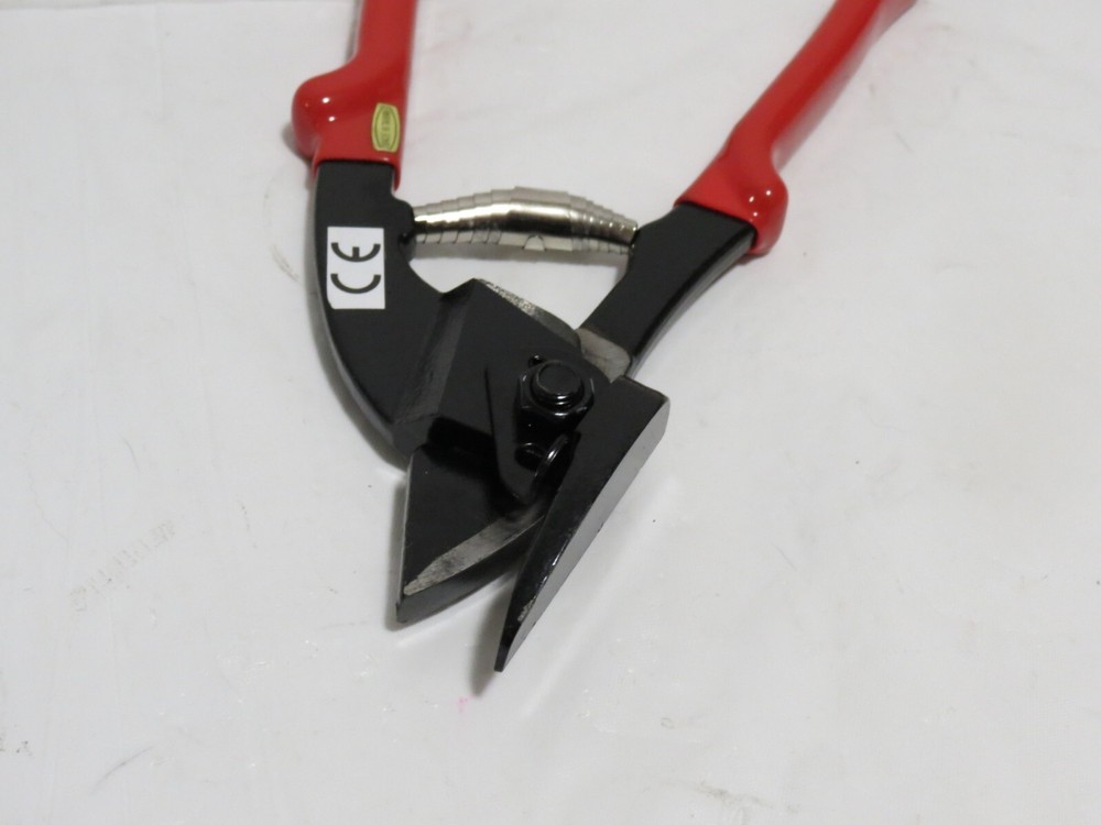 Heavy Duty Steel Strapping Cutter 9" L Spring Action