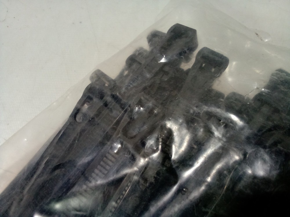 Sirchie - Releasable Evidence Ties, Nylon 100/pack - ET100