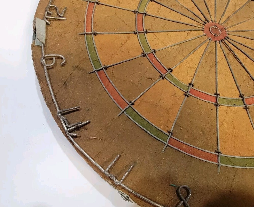 Vintage Nodor Bristle Dart Board 18"