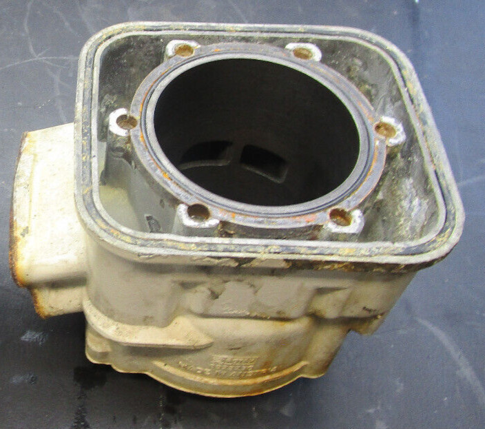 Good OEM 1995 Sea-Doo XP Cylinder
