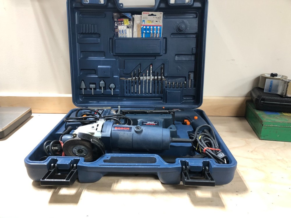 Bosch PSB 800-4 power tool kit with assorted accessories in hard case