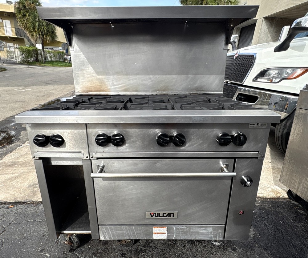 Vulcan 8 burner Range Oven - Model - 48s-8bn