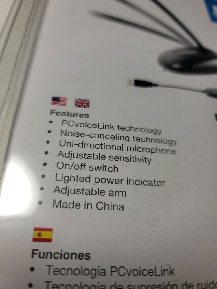 cyber acoustics usb microphone. complete in package. 4C