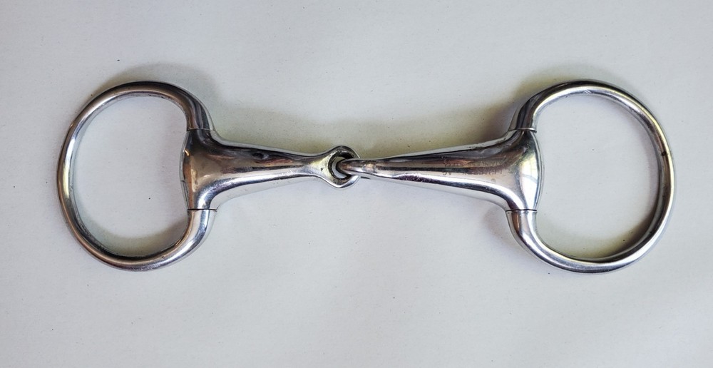 Eggbutt Snaffle Single Jointed Solid Thick Mouth 4 3/4 inches