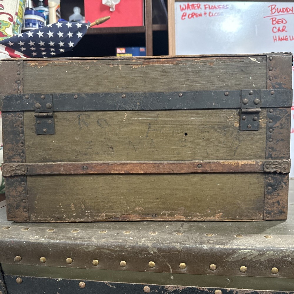 Small Antique Flat Top Steamer Trunk - 16"L