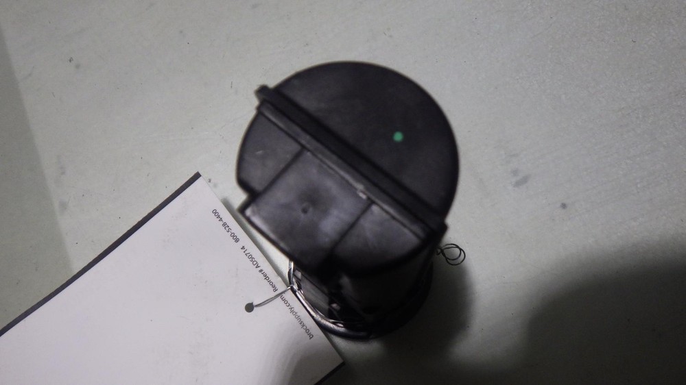 16 CHRYSLER 200 Push button ignition 68185801AB