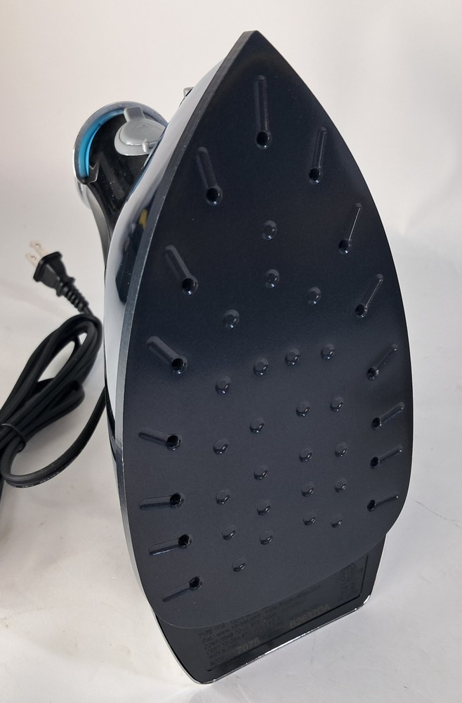 Proctor Silex Retro Iron 17075 NEW