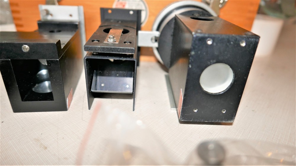 Spectra-tech FT-IR Sampling Kit 0002-105 with 0001-603 Base Trough Plate