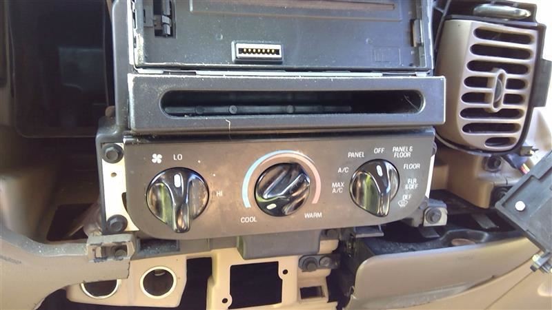 Temperature Control Front Dash Main Control Fits 97-98 EXPEDITION 176475