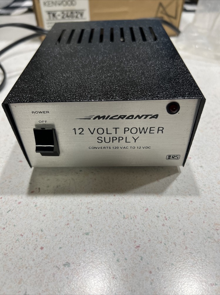Vintage Micronta Regulated 12 Volt Power Supply #22-127 D