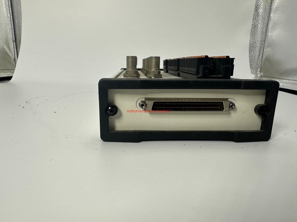 National Instruments BNC-2121 Connector Block Test passed spot