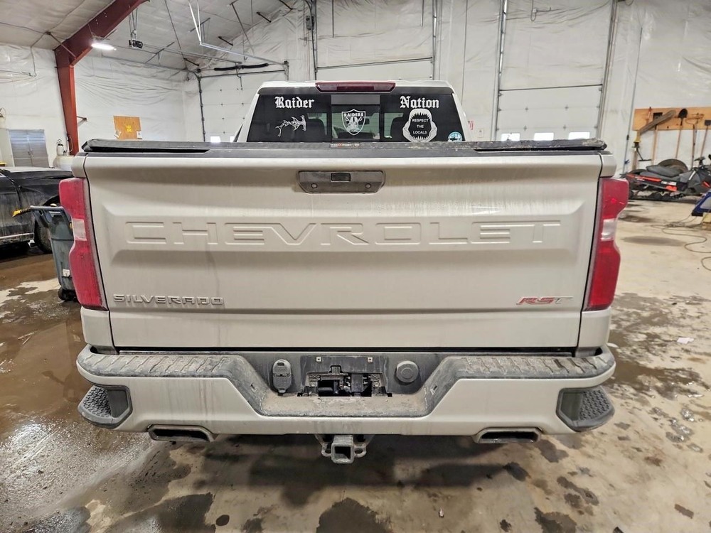 SILVRDO15 2020 Glove Box 2123704