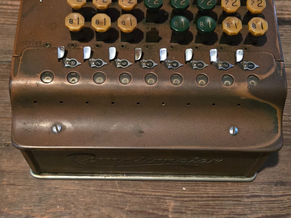 Antique Comptometer Adding Machine with Hand Crank - 8 Column - SN #1807749