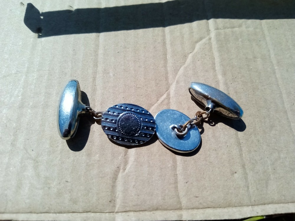 Stylish White Metal Lightweight Cufflinks