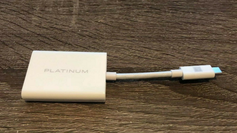 Platinum- USB-C to SD and microSD Card Reader - White