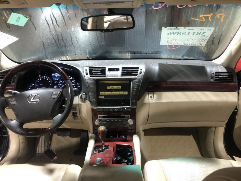 2011 LEXUS LS460 Front Navigation Information Display Screen 847395