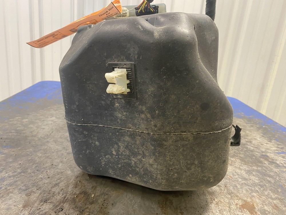 2017 CHEVY EXPRESS 2500 DEF DIESEL EXHAUST FLUID TANK