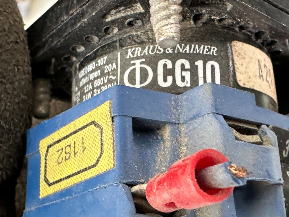 Kraus & Naimer Handheld Automatic Rotary Switch CG10