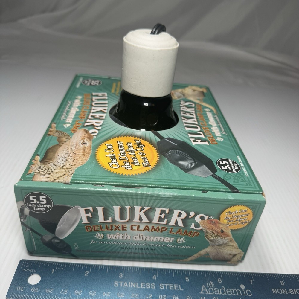 Fluker's Repta-Clamp Lamp Ceramic with Dimmable Switch 5.5 Inch