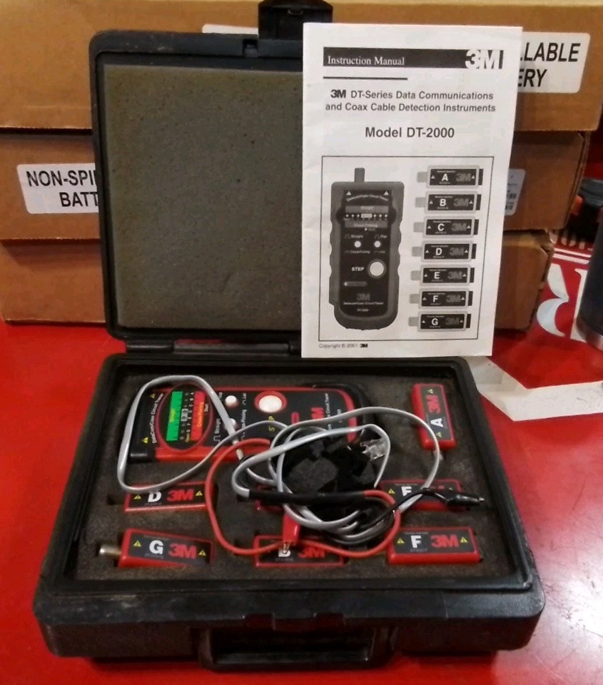 3M DT-2000 Series Data Communications Coax Cable Detector w/ Case