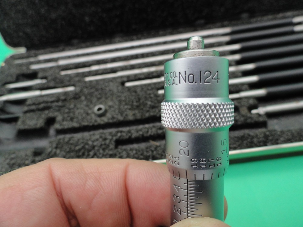 STARRETT 124 INSIDE MICROMETER 2"-8" RANGE