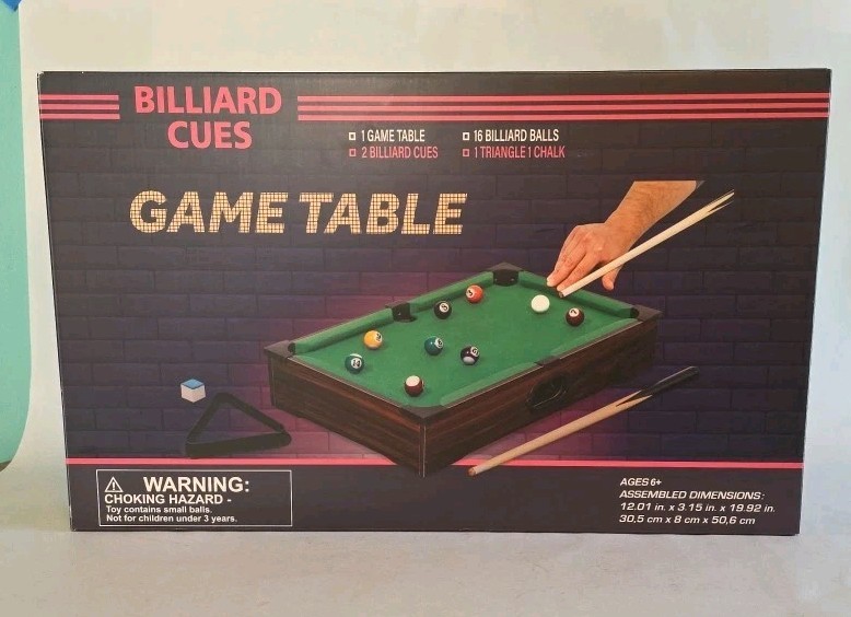 Classics 20-Inch Billiard Cues- Modern Expressions Game Table