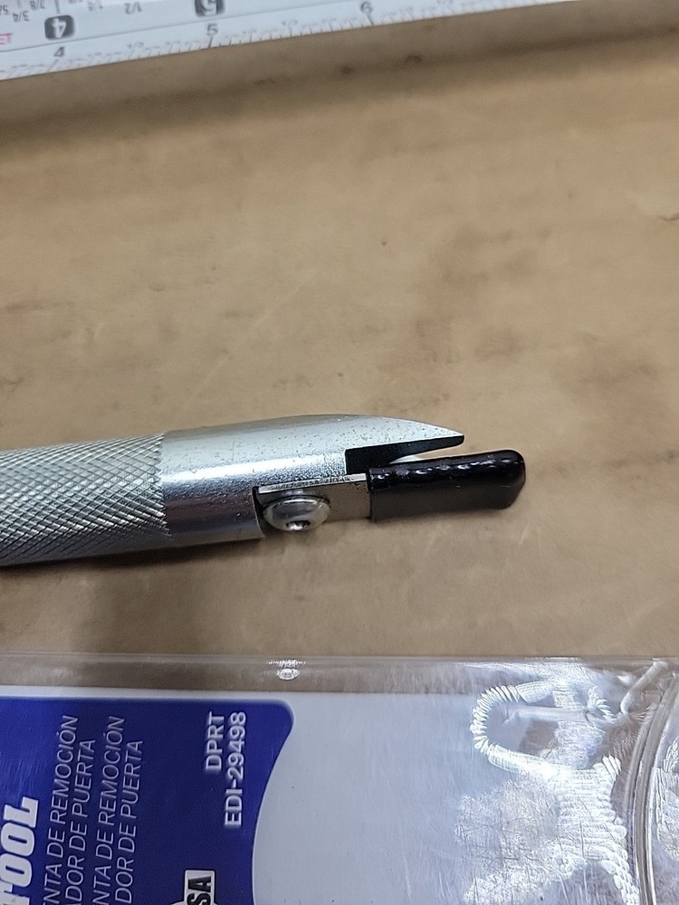 Marshalltown - Door Pin Removal Tool