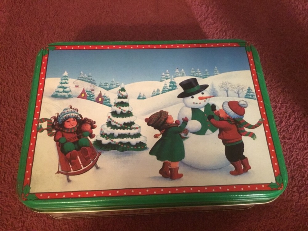M & M's Holidays 1991 Metal Tin
