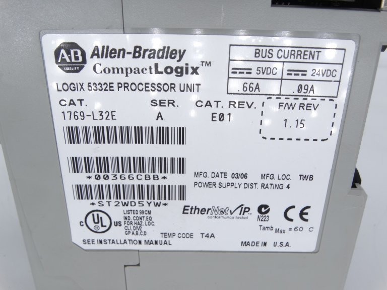ALLEN BRADLEY 1769-L32E SERIES A PLC PROCESSOR