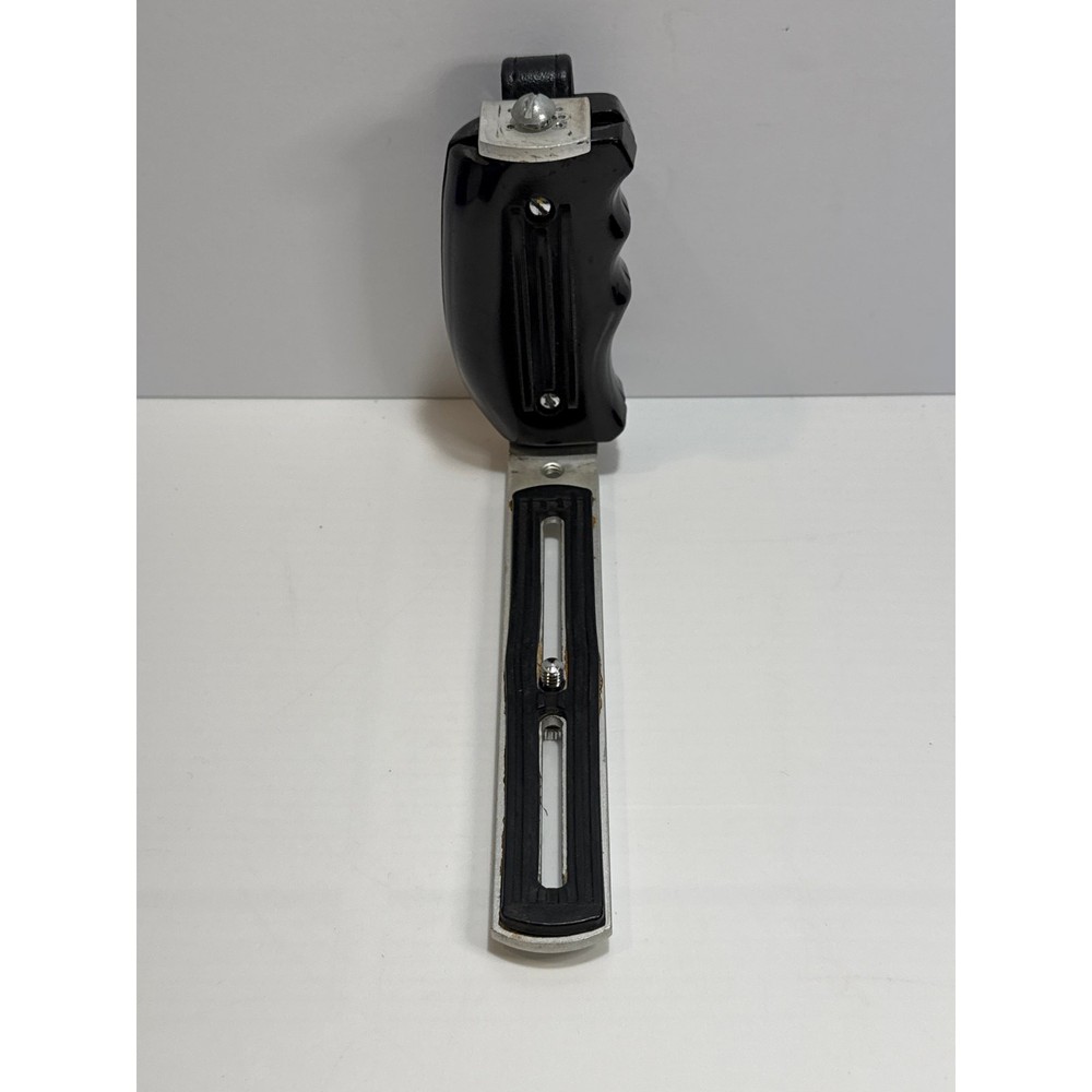 Vintage 7” Flash Bracket