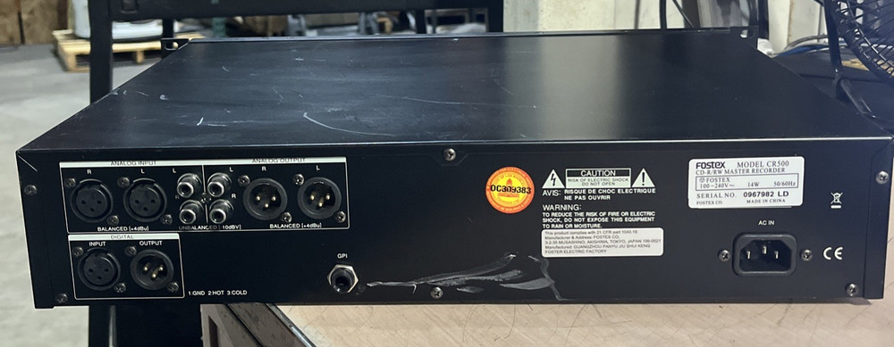 FOSTEX CD-DA/BWF MASTER RECORDER