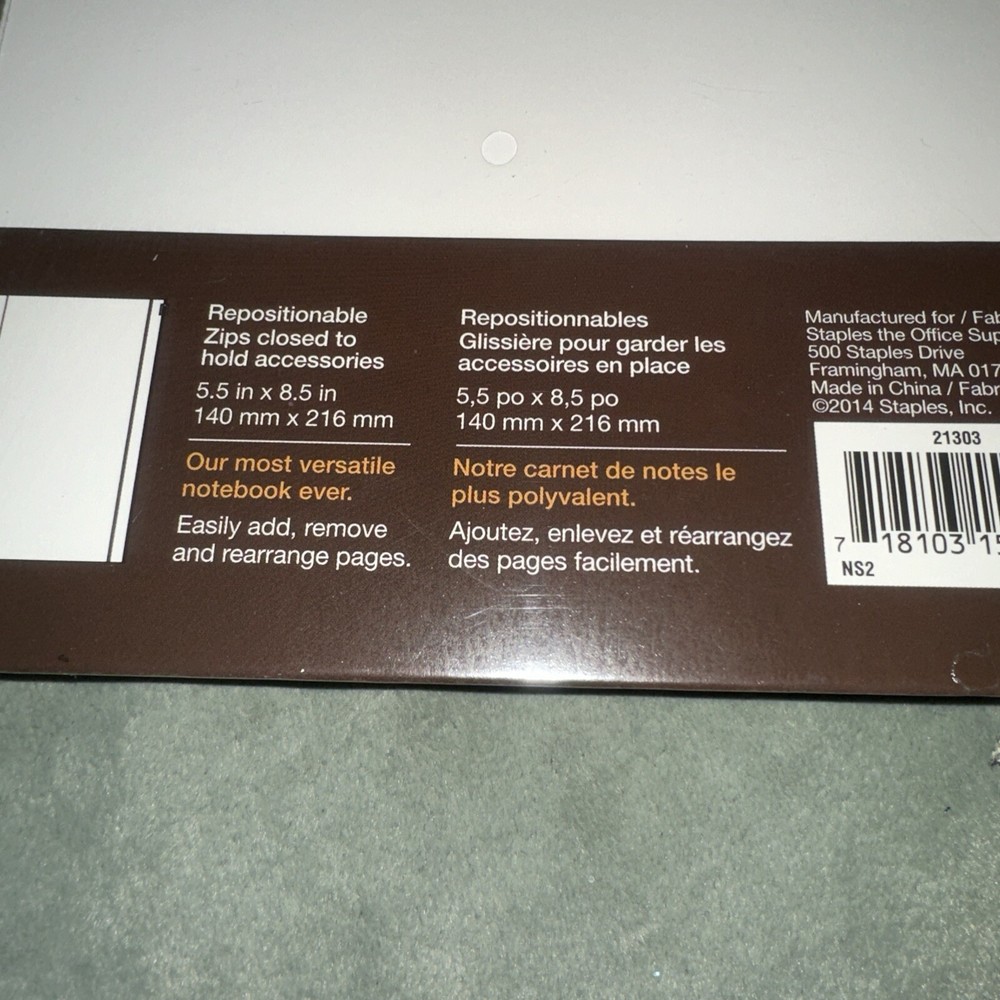 Staples Arc ZIP POCKETS 5.5"x8.5". New In Packaging. Clear Pockets Discbound.