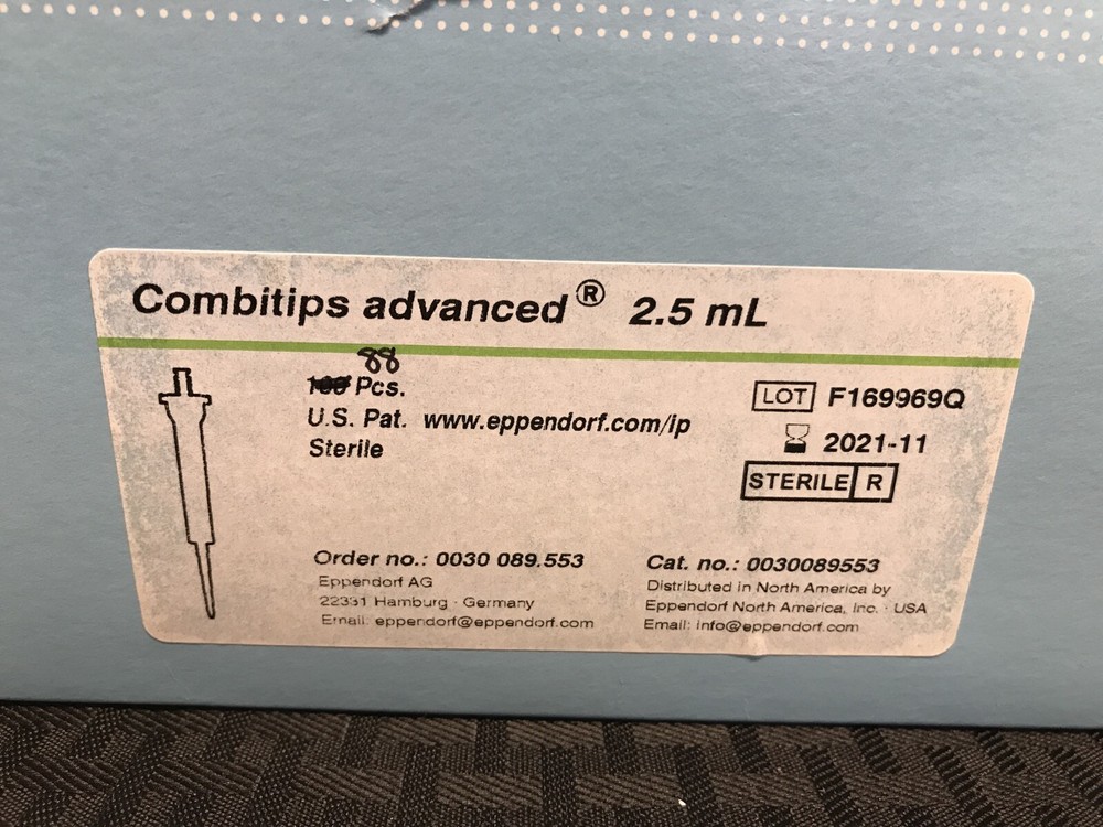 (88) EPPENDORF Combitips Advanced 2.5mL Graduated Plastic Pipet Tips 0030089553
