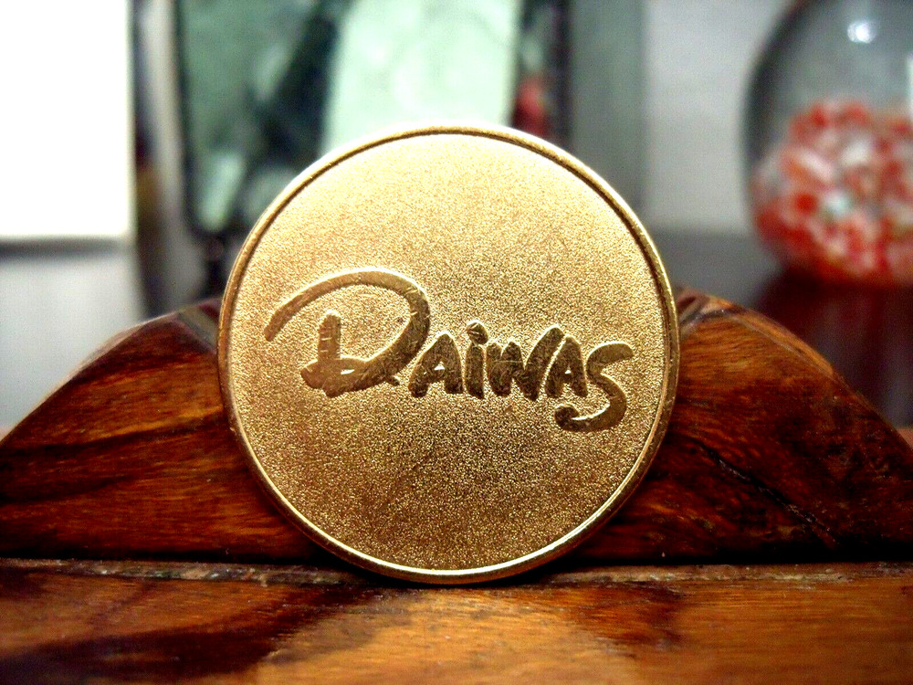DAIWAS  TOKEN  HALF DOLLAR SIZE MAVERICK